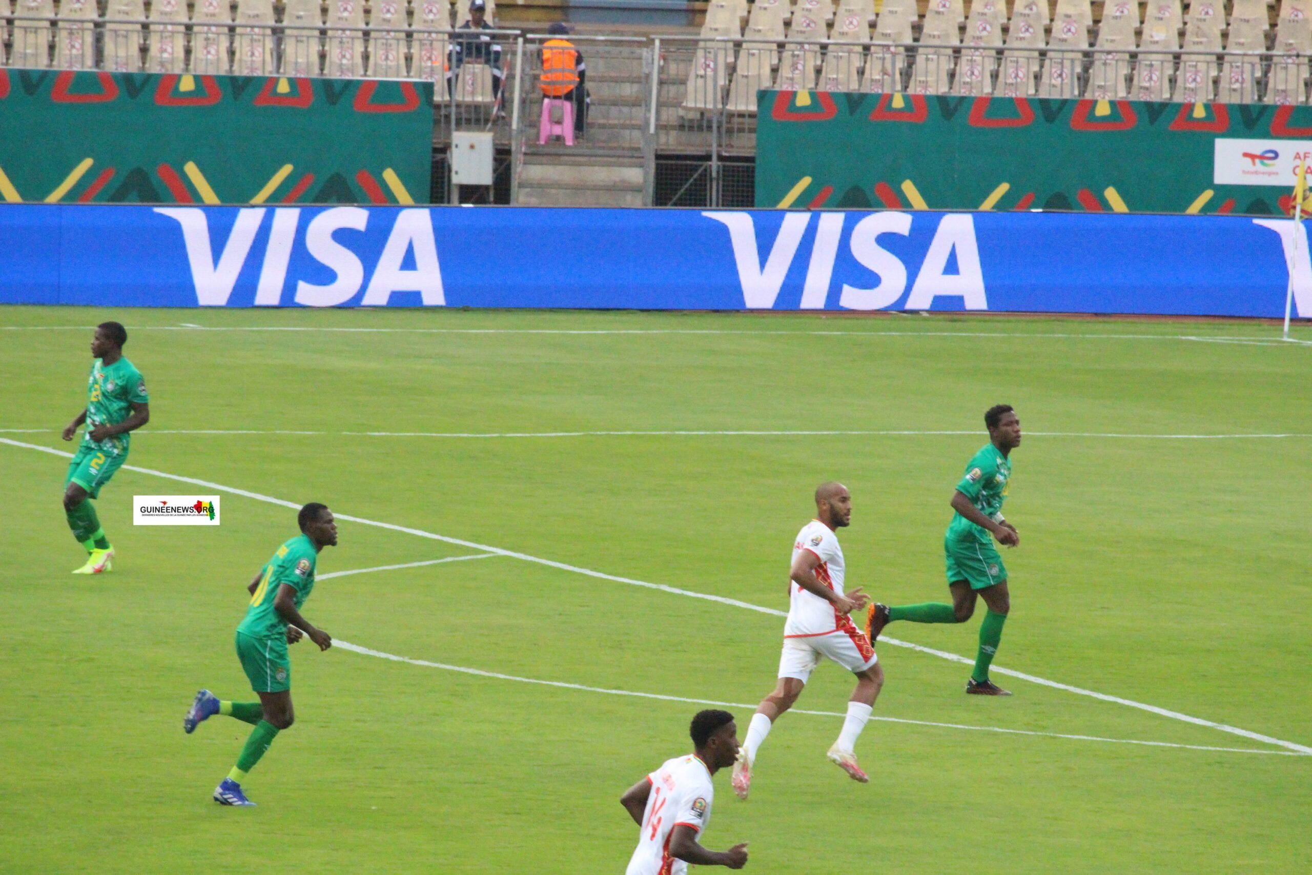 CAN 2022 : battue par le Zimbabwe, la Guinée finit néanmoins deuxième du groupe B