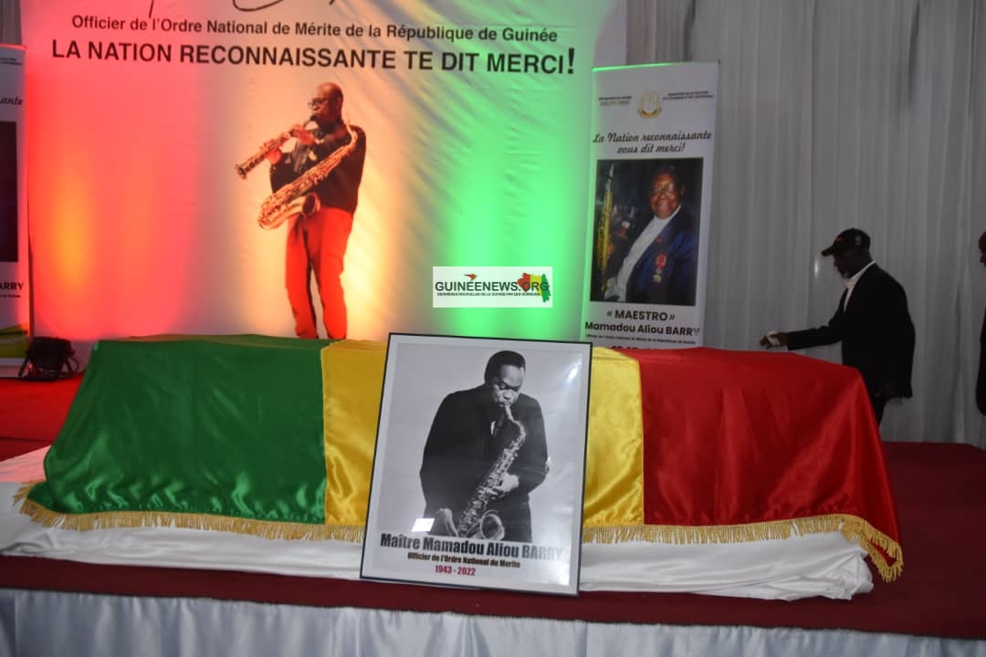 Décès de Aliou Barry : les vibrants hommages de la Guinée au «Grand Maitre » du Saxo