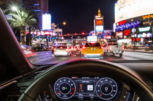 Tableau de bord, nuit, circulation