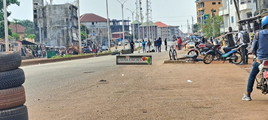 Urgent-Émeutes à Wanindara : la circulation routière et le commerce paralysés