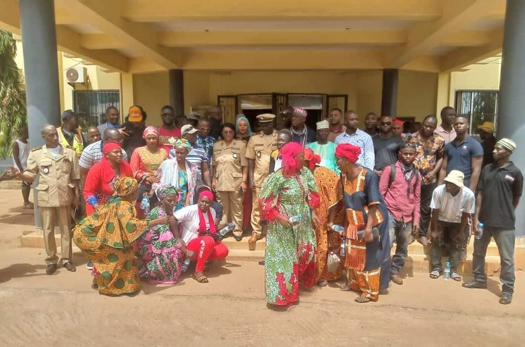 Manifestation à Boké : Les citoyens réclament le départ du Gouverneur et du Secrétaire général, chargé des collectivités