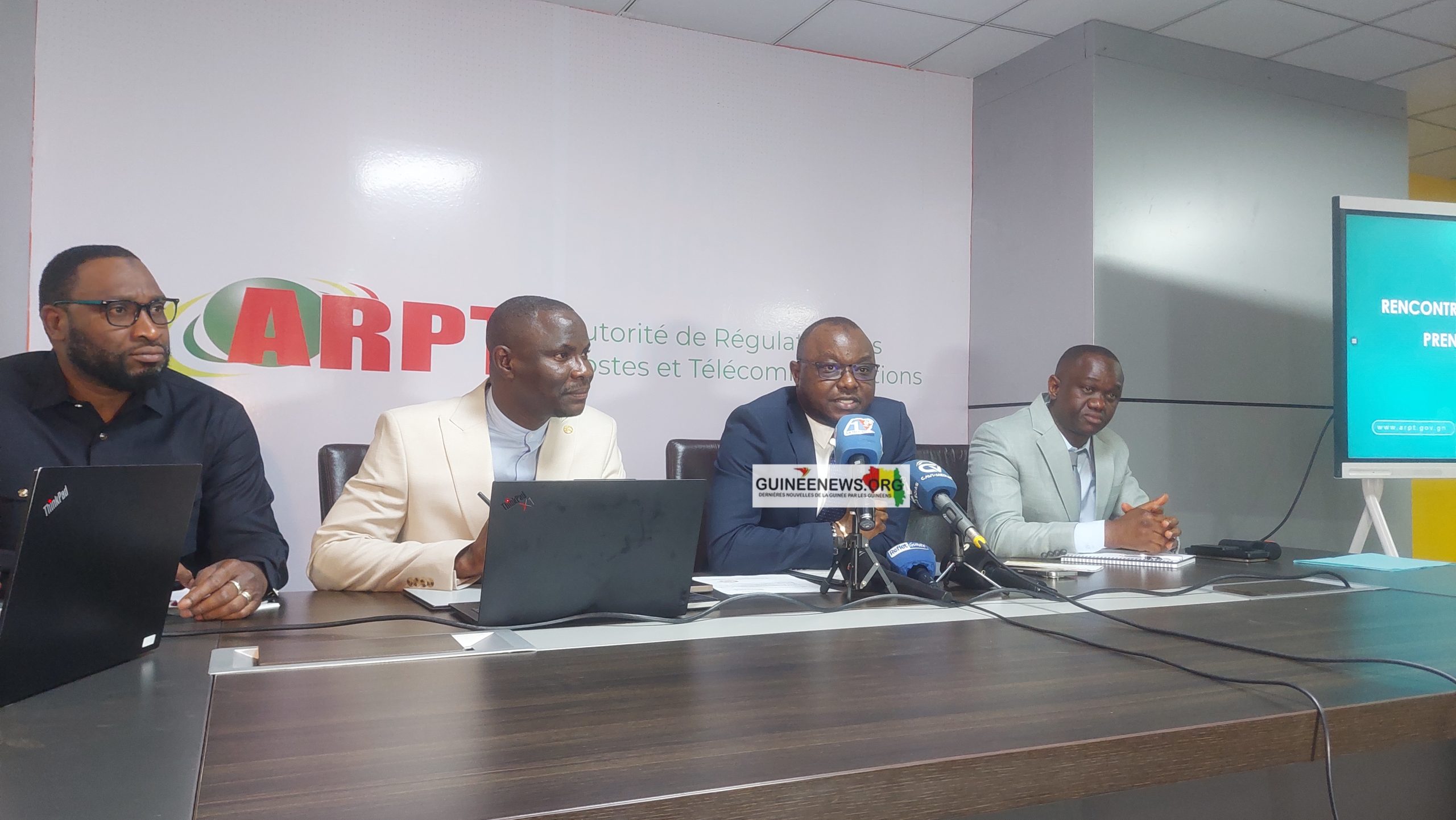 ARPT : vers une meilleure régulation des équipements radioTalkie-Walkie en Guinée