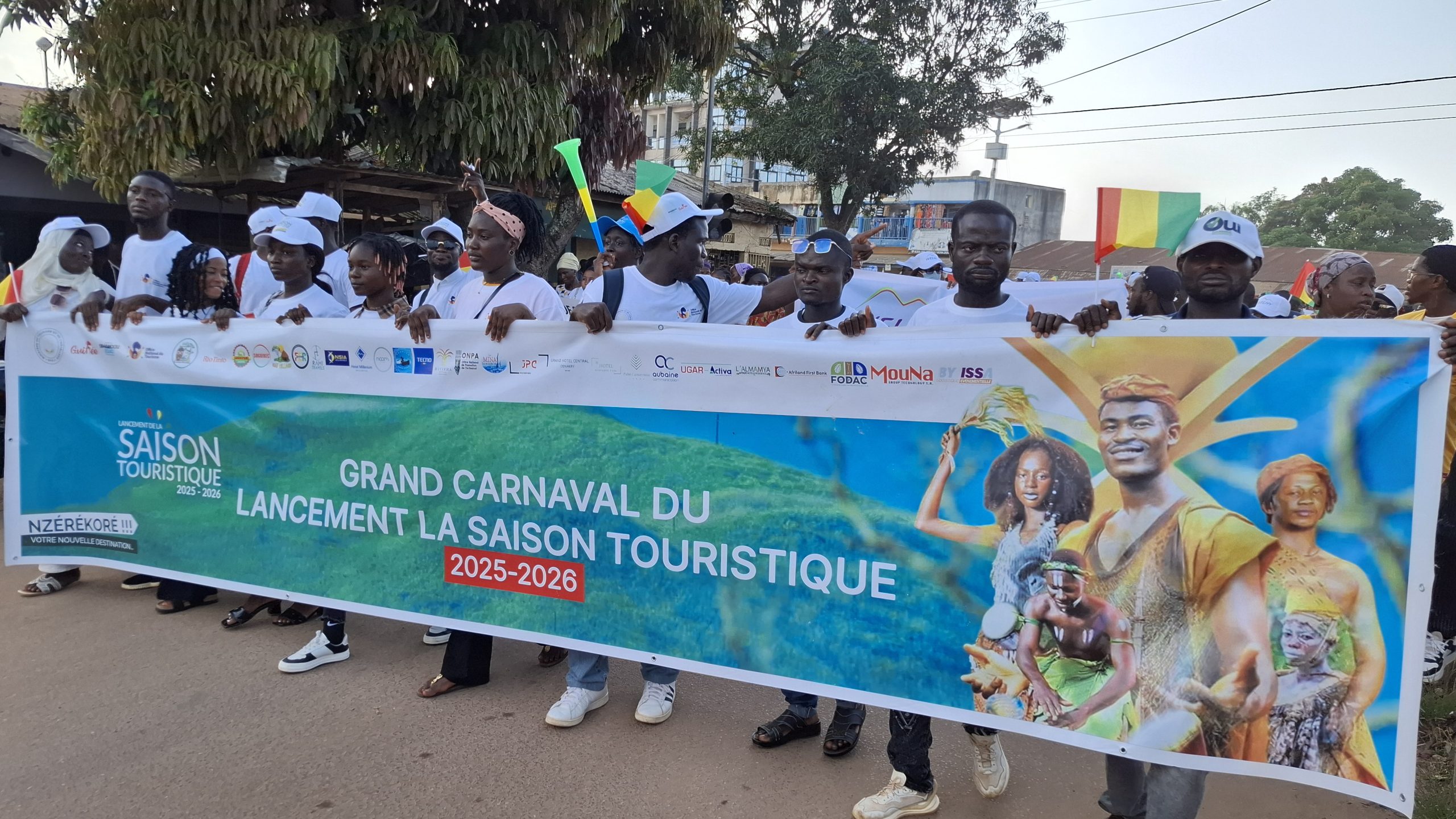 N’Zérékoré : un carnaval qui ouvre la voie à une nouvelle ambition touristique pour la Guinée