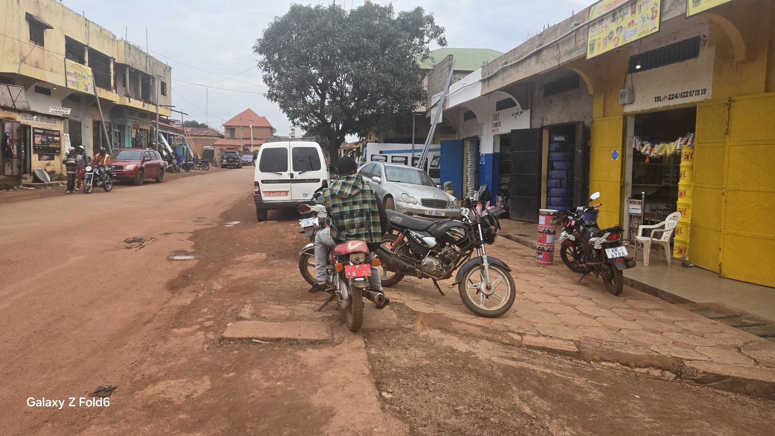 Abus de confiance à Labé : le gérant d’un magasin disparaît avec près de 300 millions de GNF