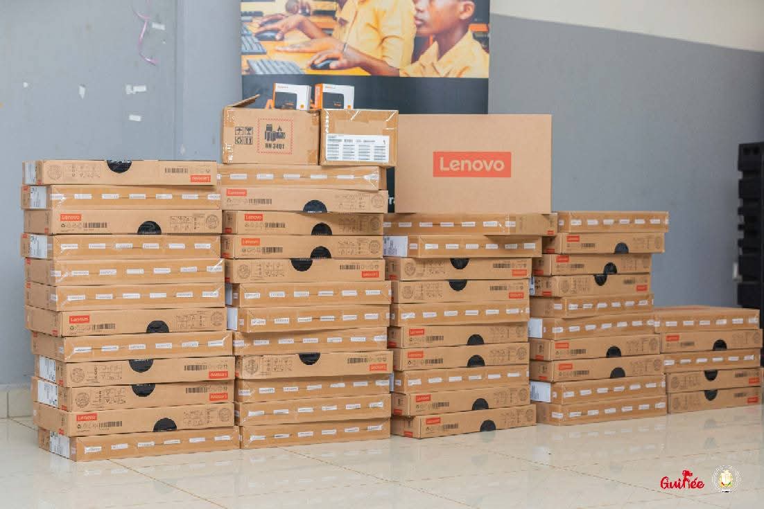 Éducation scientifique : Les meilleures bachelières des filières STEM récompensées par 50 ordinateurs portables