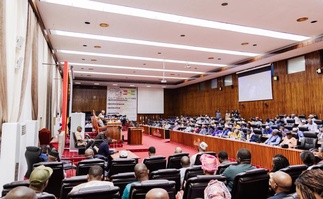 LFR 2025 : le CNT approuve une forte hausse des dépenses