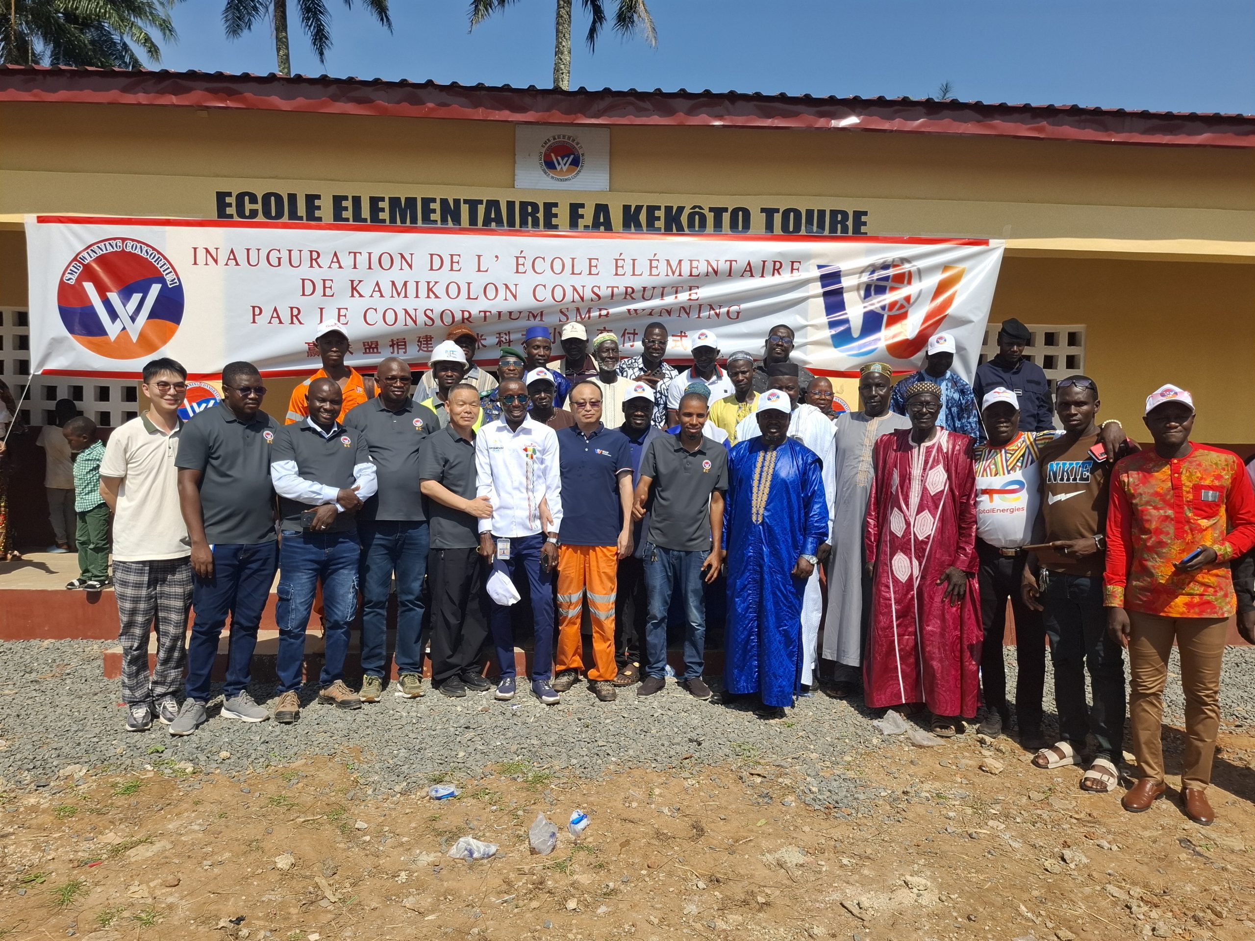 Boké-Éducation: Le Consortium SMB-Winning remet une école franco-arabe de à la population de Kamikolon