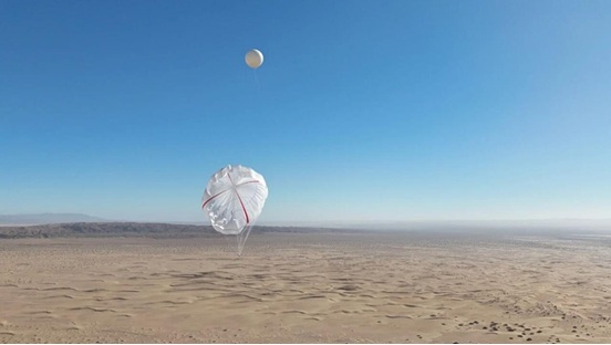 Regardez comment des « cerfs-volants » géants, véritables centrales électriques aériennes, produisent de l’électricité
