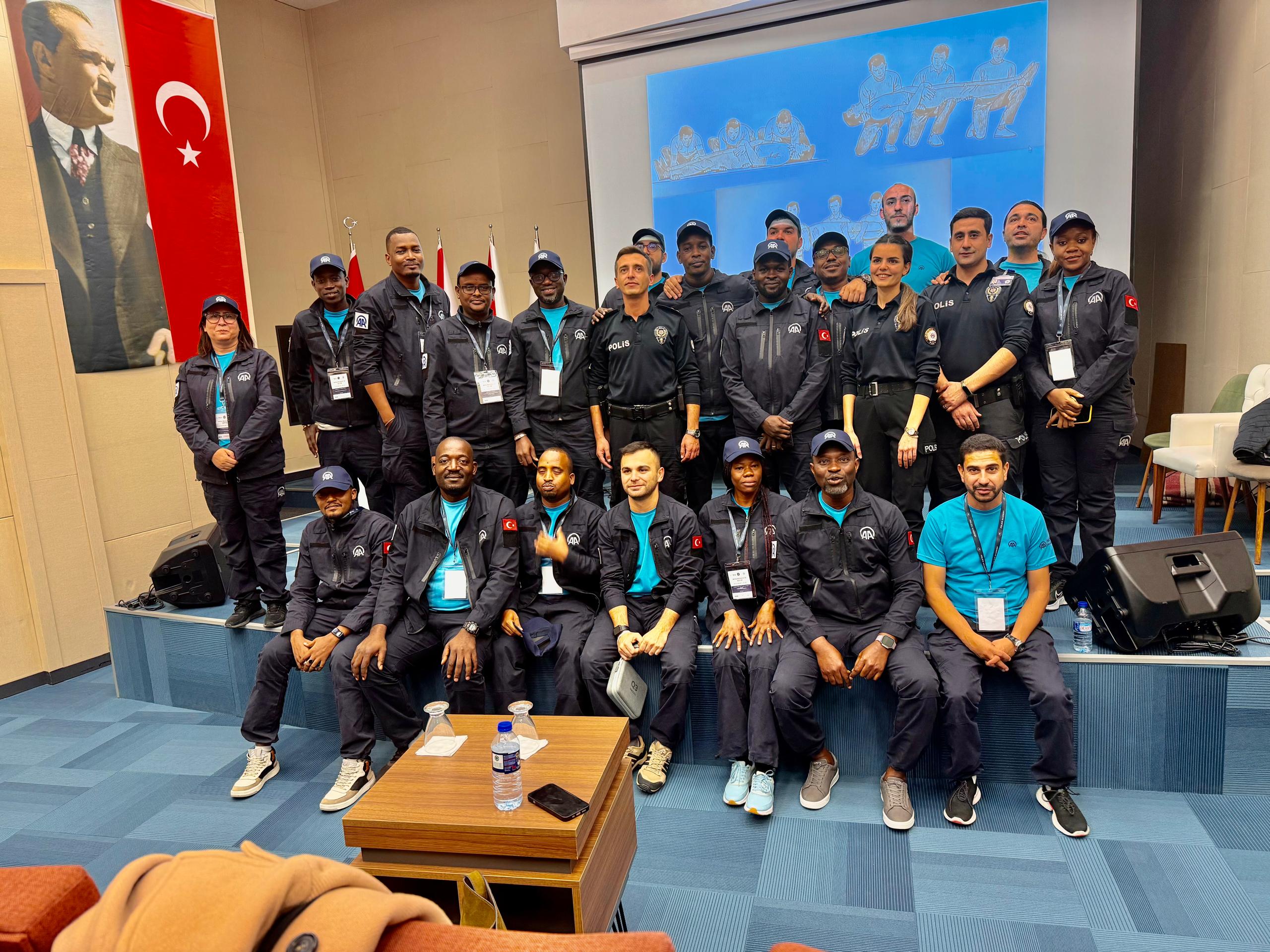 Ankara-Turquie : des journalistes africains et turcs se forment aux premiers secours et à la survie en période de conflit armé