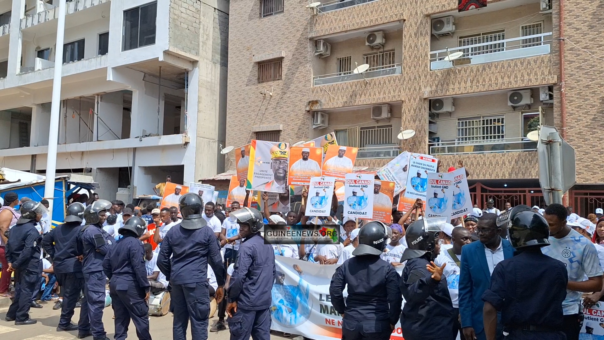 Guinée – Dernier jour de dépôt des candidatures : forte mobilisation et dispositif sécuritaire à la Cour suprême