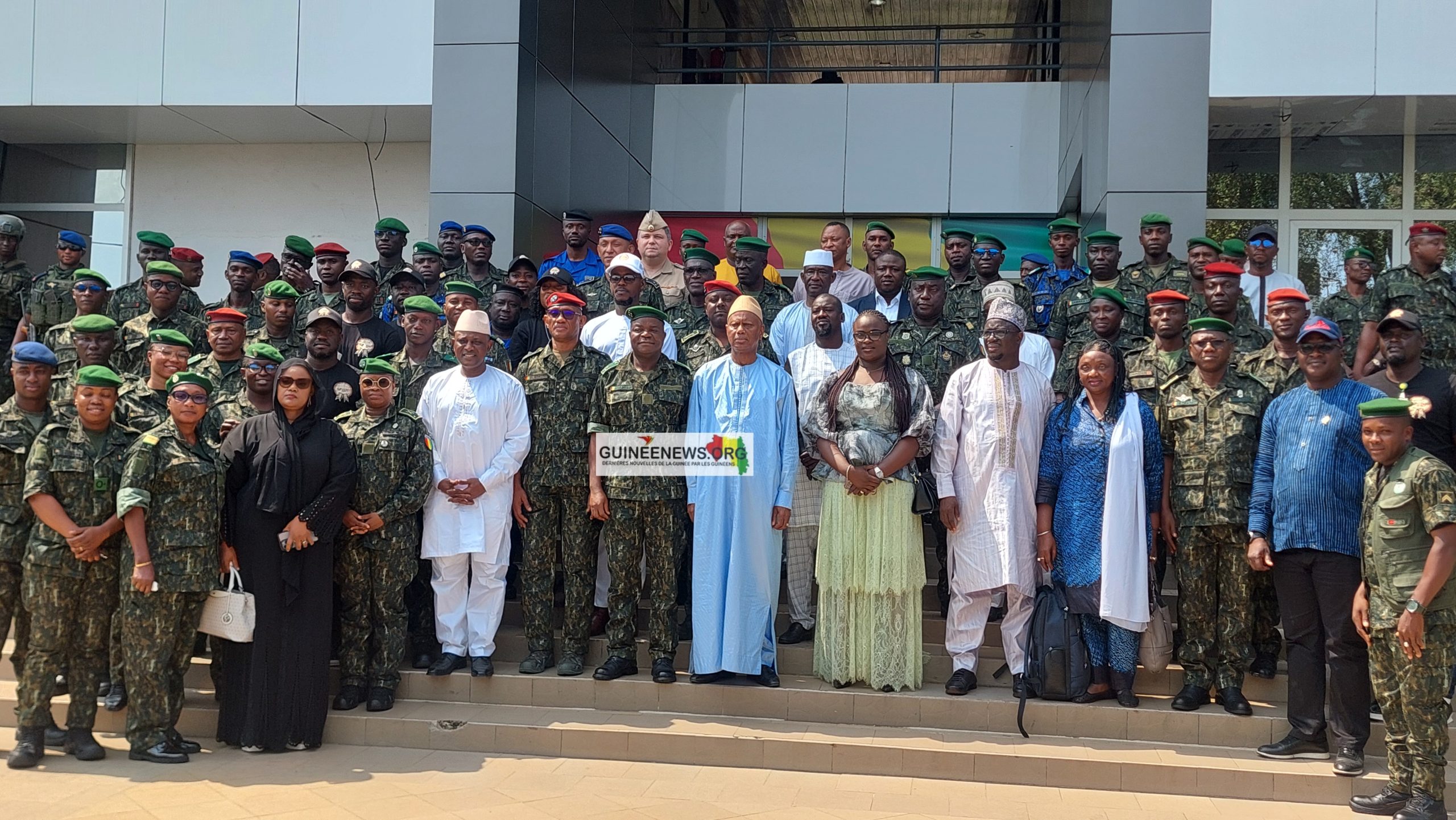 Armées : 68 militaires de la DIRPA reçoivent leurs cartes de presse