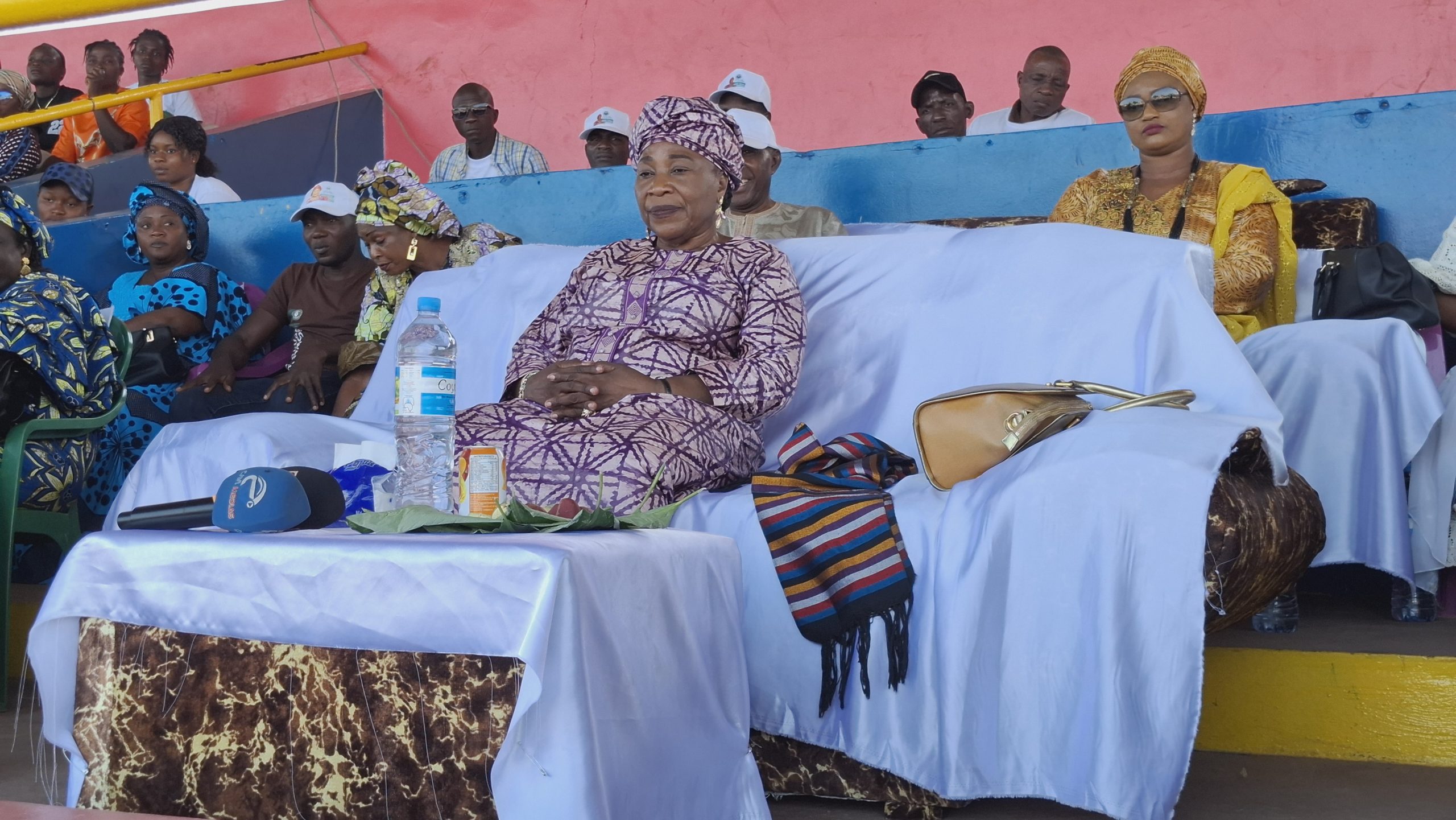 Présidentielle : à N’Zérékoré, Hadja Makalé Camara appelle les femmes et les jeunes à s’engager pour bâtir la Guinée