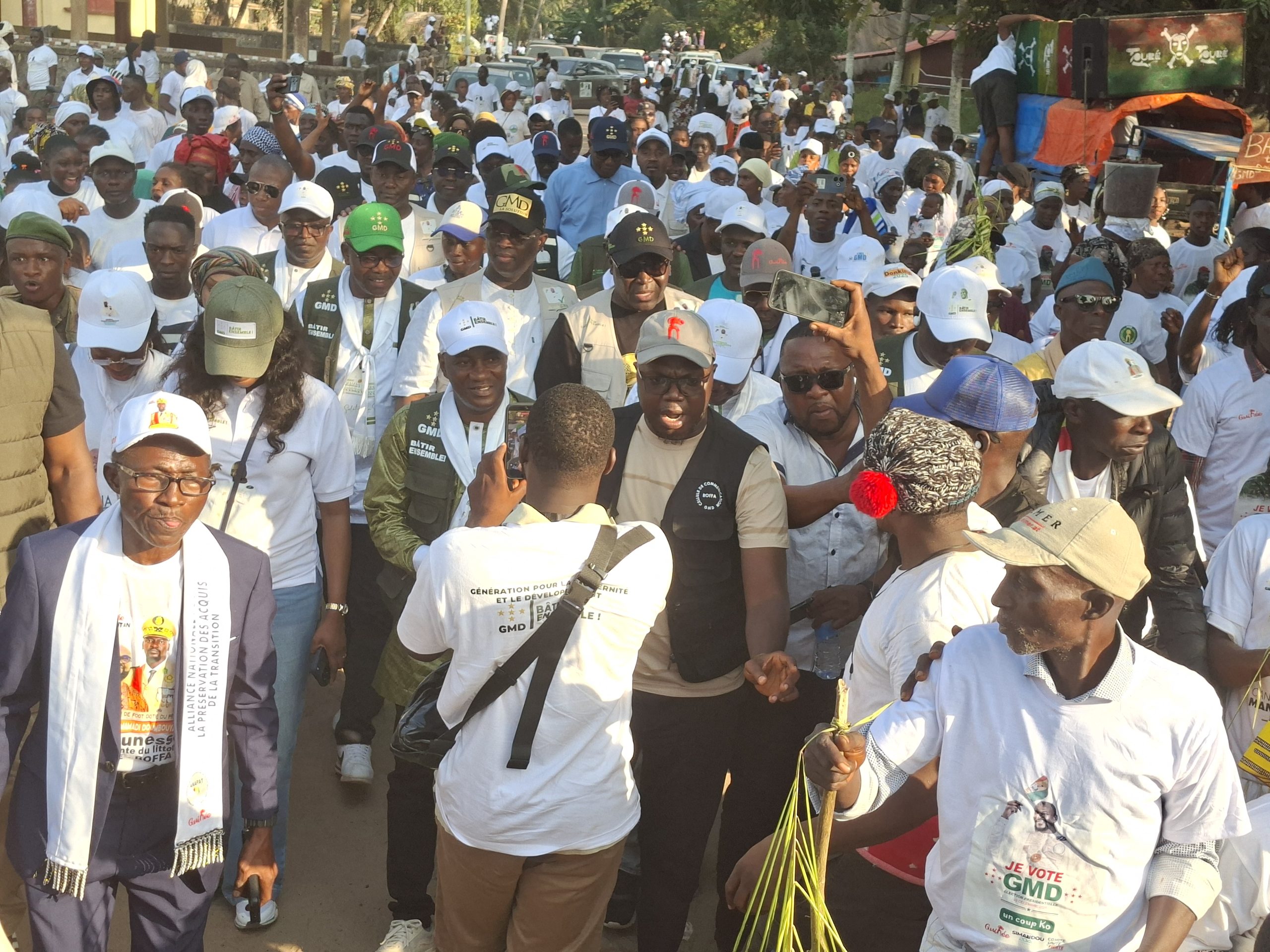 De Boké à Kolon, le directoire de campagne dirigé par Mohamed Kalil Bangoura fait vibrer le Rio Pongo