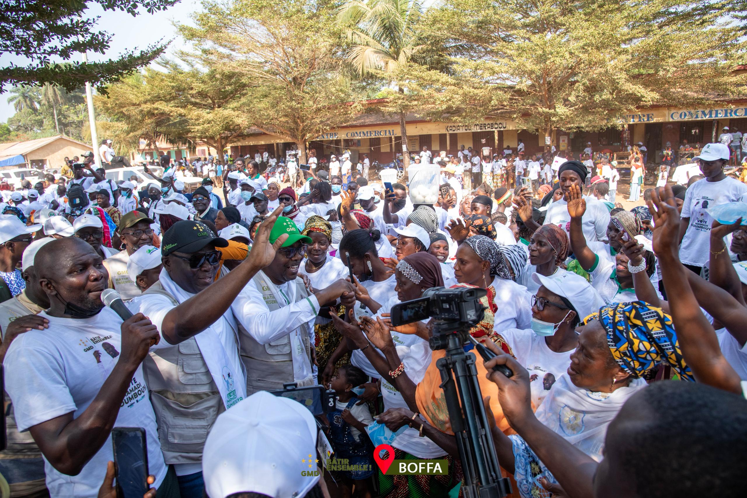 Boffa en ébullition : Entre ferveur populaire, prières et sport, le triomphe annoncé de Mamadi Doumbouya