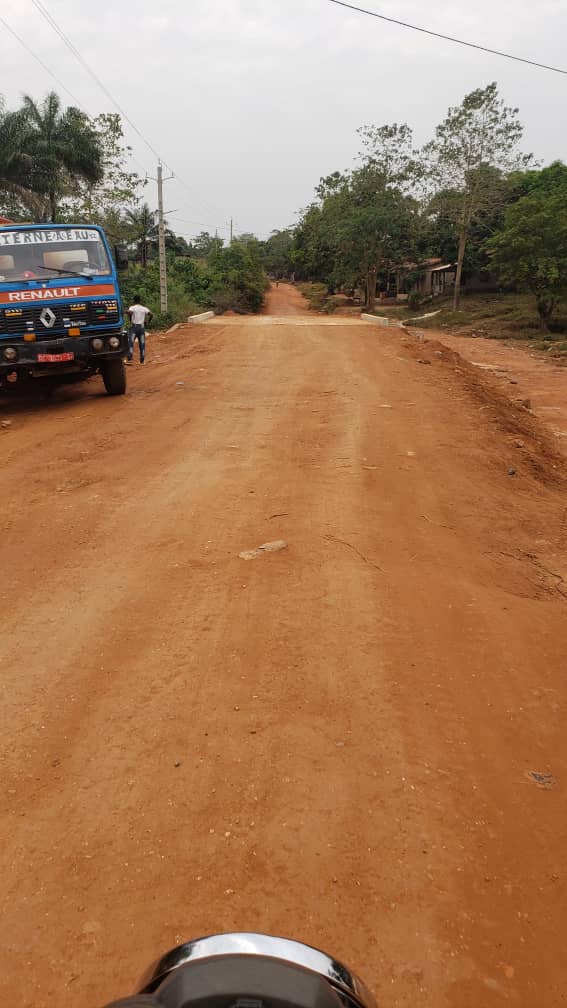 L’œil de Guineenews : reprise des travaux sur la route Dioumaya-Doyama, vers Falessadé