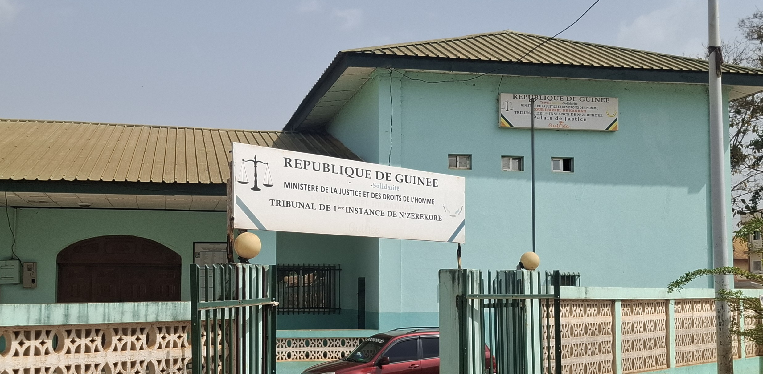 Traite d’êtres humains à N’Zérékoré : ouverture des audiences de 83 prévenus au TPI