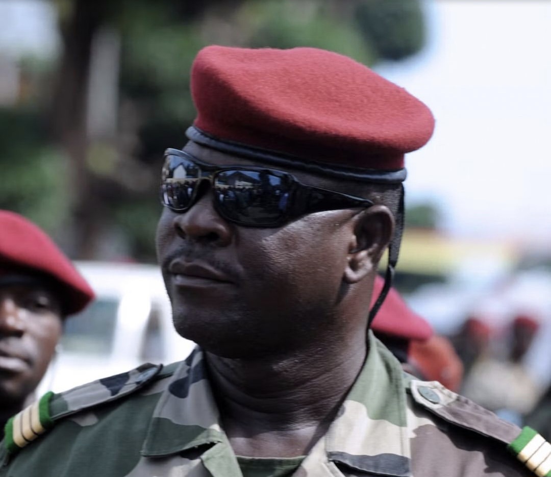 N’Zérékoré : la dépouille de Claude Pivi réceptionnée par les autorités locales et sa famille