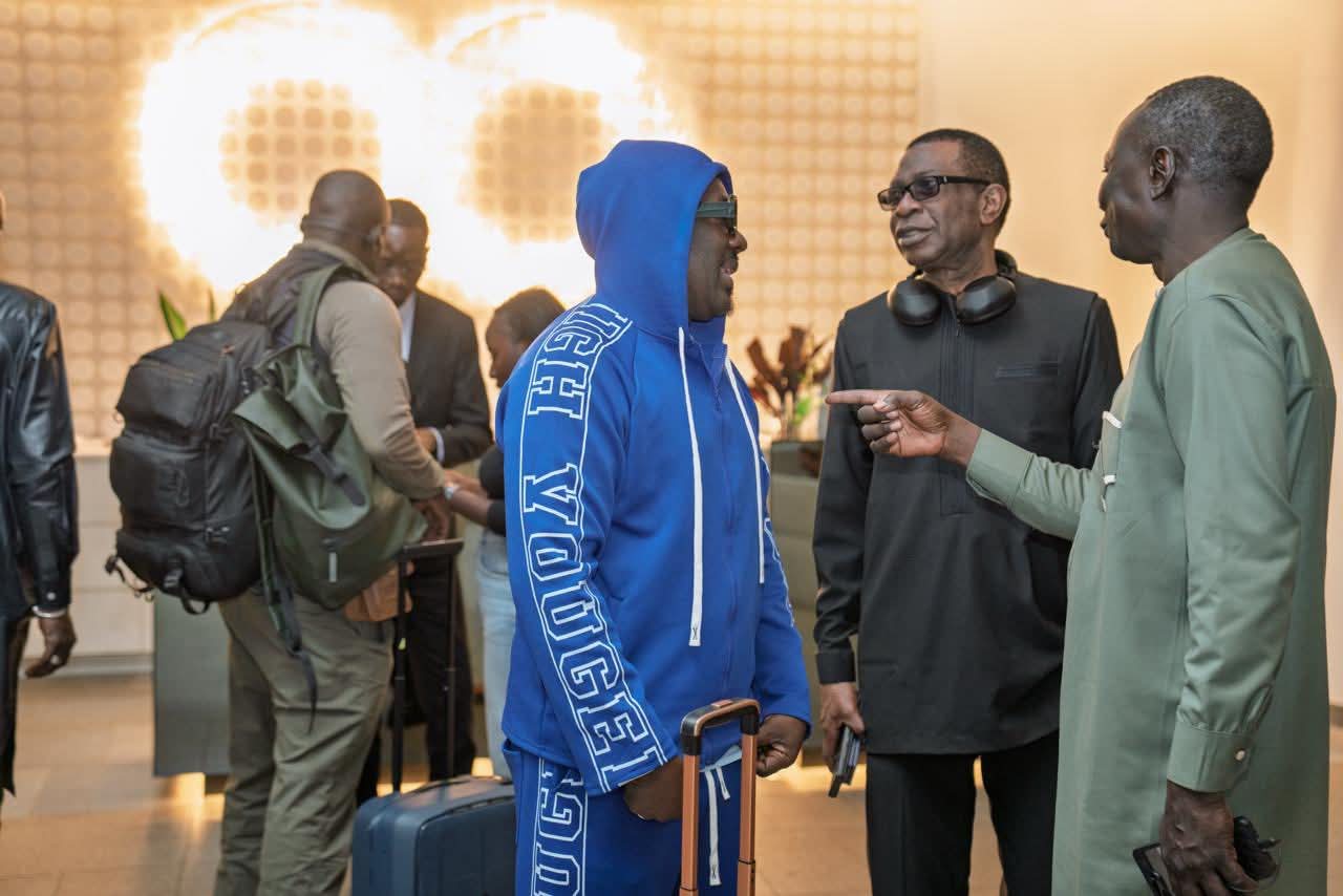 Investiture présidentielle : Youssou N’Dour est arrivé à Conakry