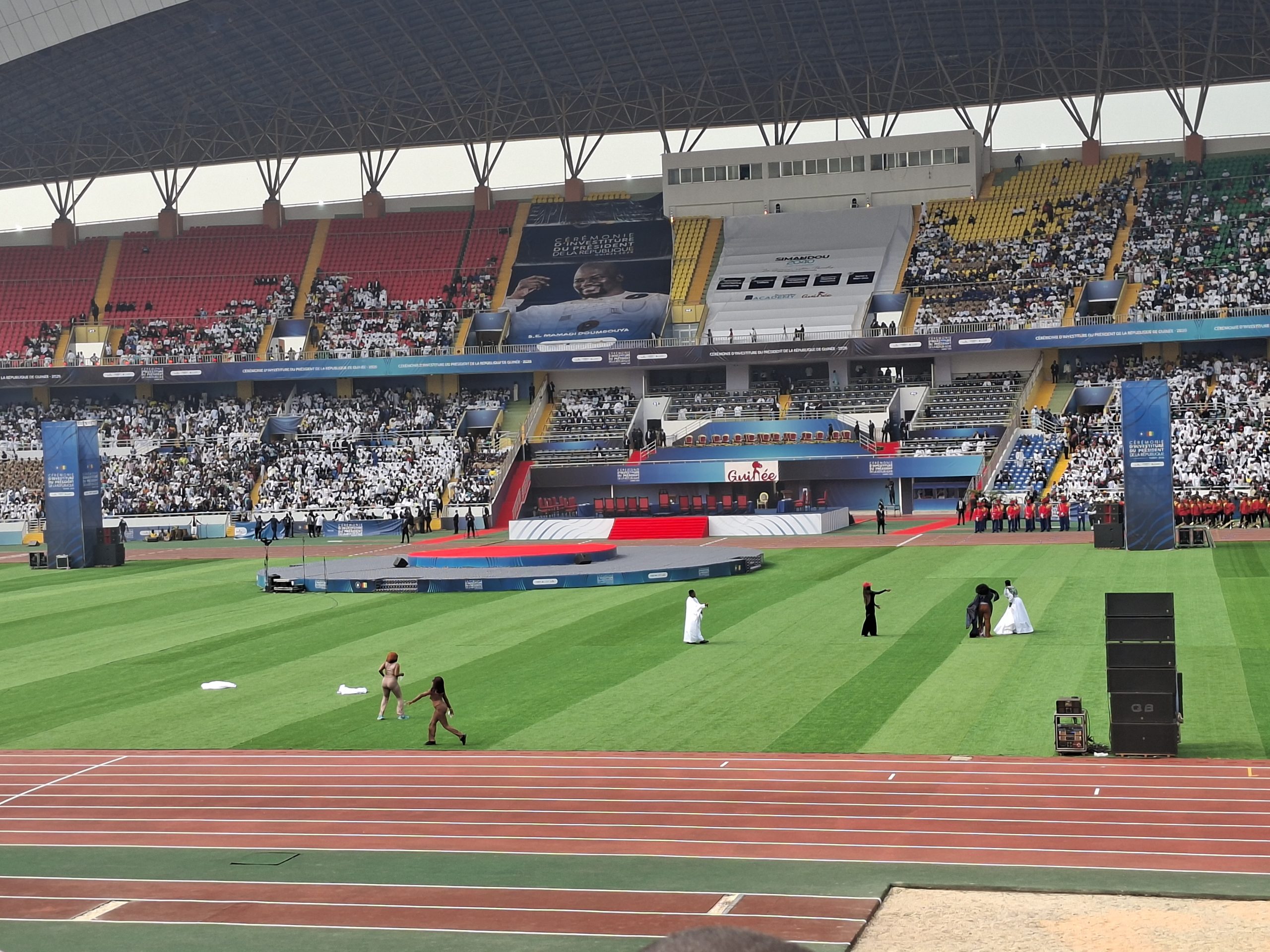 Conakry en effervescence : Une pléiade de stars pour l’investiture du Président Mamadi Doumbouya