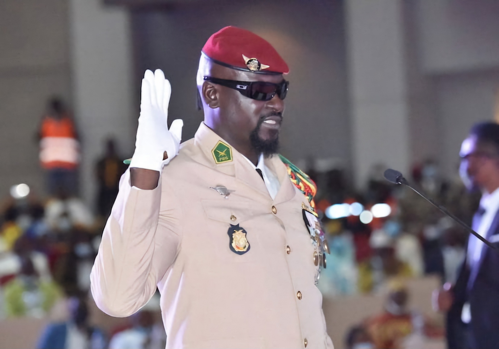Armée : les généraux de division Ahmed Mohamed Oury Diallo et Amara Camara élevés au grade de général de corps d’armée