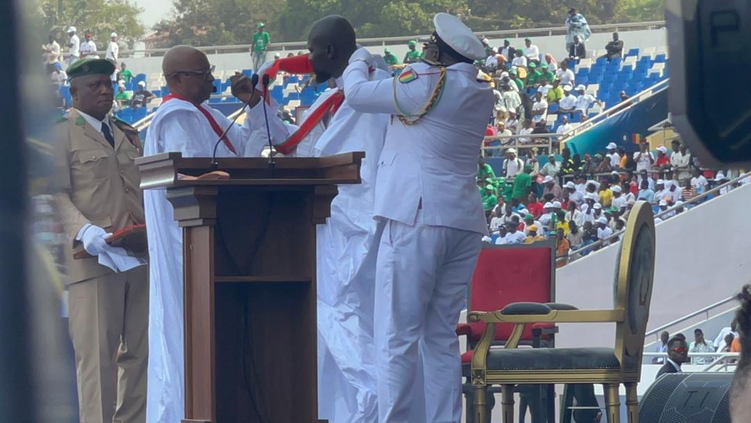 Conakry : le film de l’investiture du général Mamadi Doumbouya comme vous y étiez !