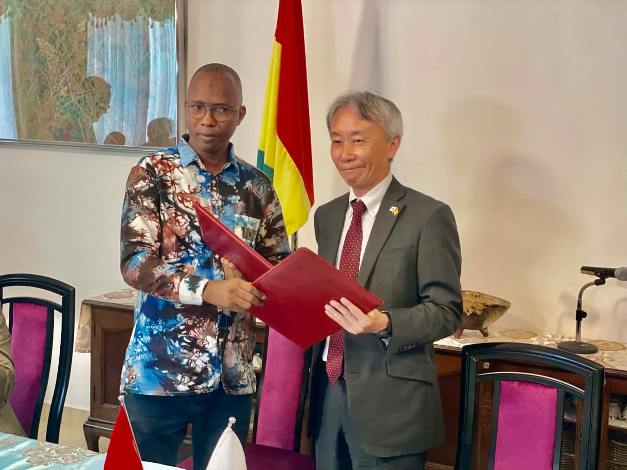 Guinée : le Japon finance la reconstruction de l’école primaire de Sikhourou Centre