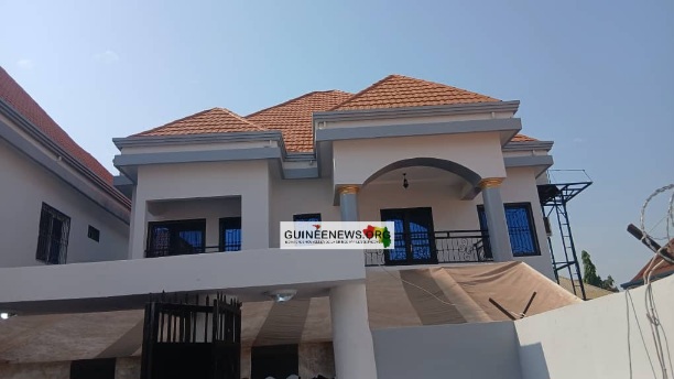 Kobaya : le gouvernement offre un duplex à la famille du journaliste feu Daouda Taban Sylla