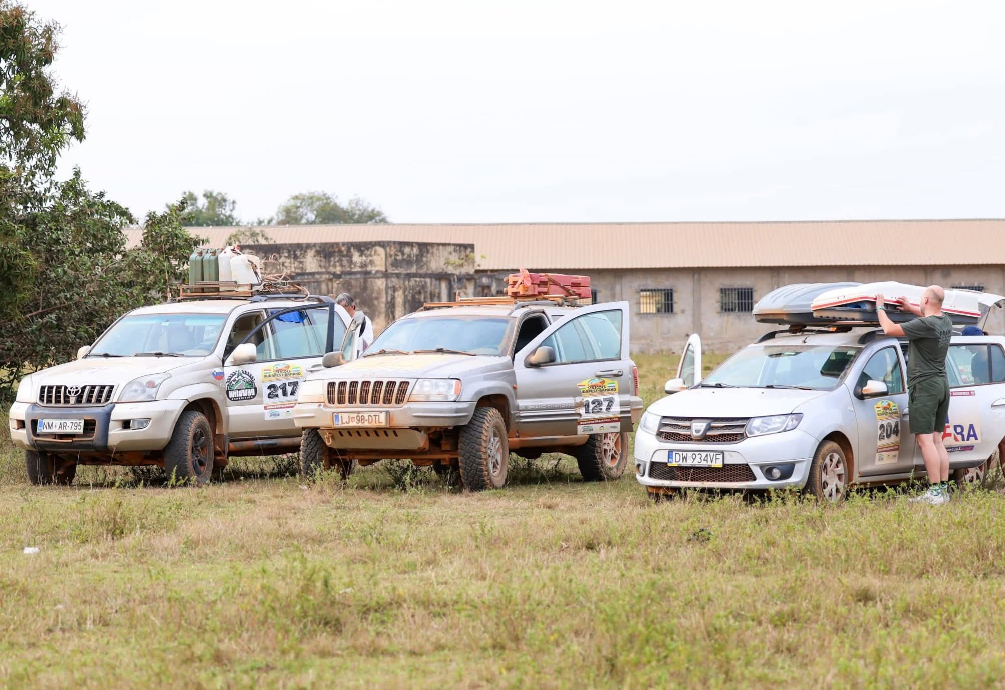 Rallye Budapest-Bamako 2026 : Labé vibre au rythme de 600 touristes humanitaires