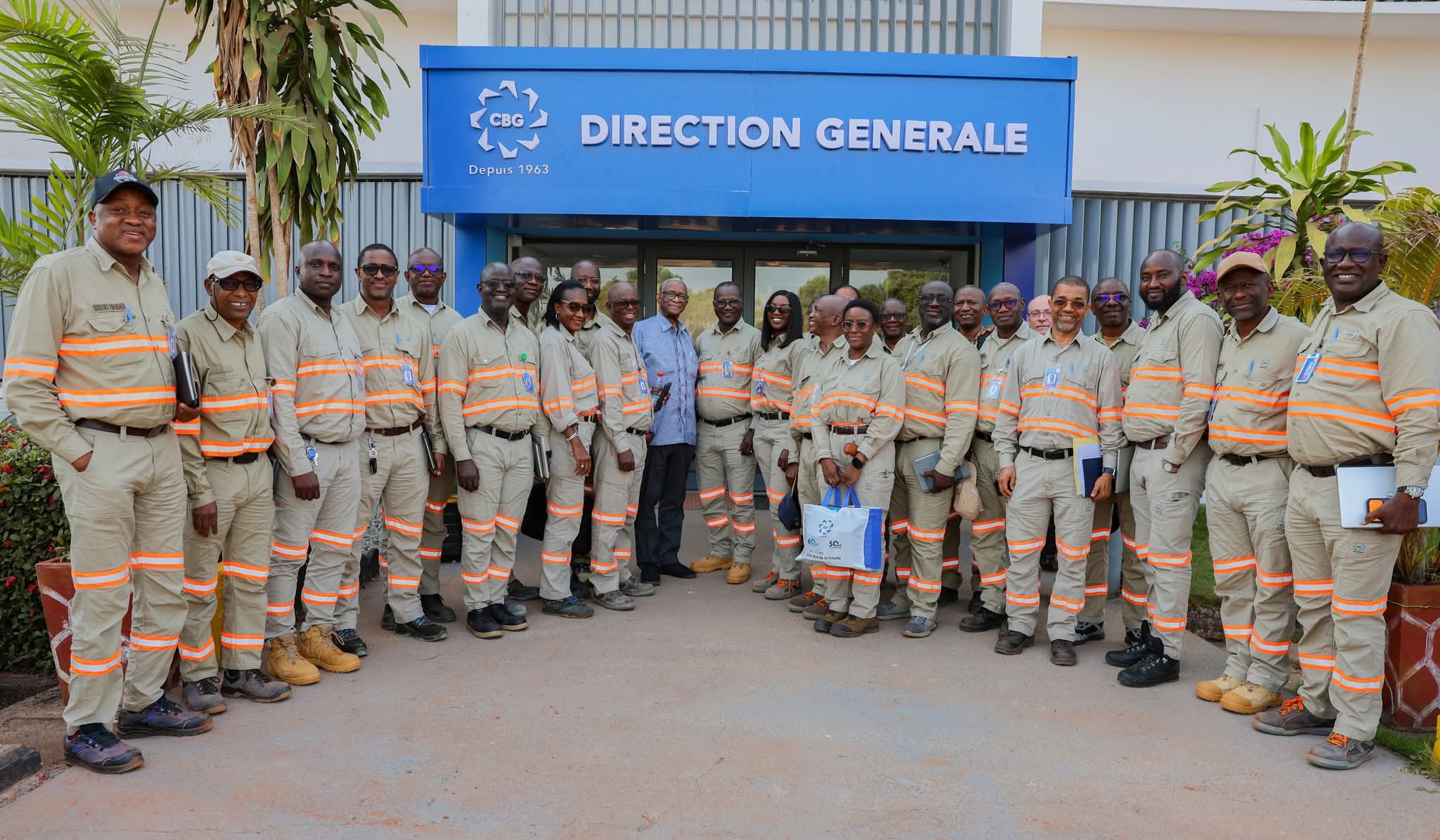 Kamsar : Kémoko Touré, ancien DG, invité d’honneur du CODIR de la CBG pour un moment de partage et de transmission
