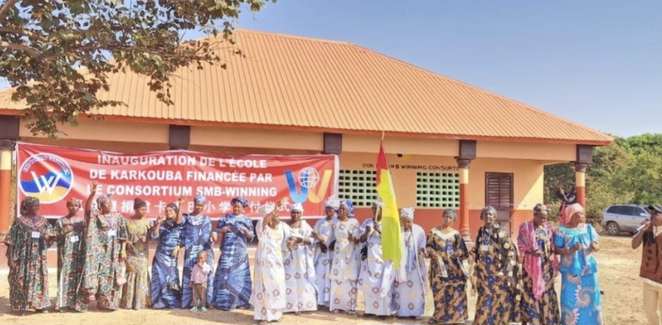 Boké–Éducation : le Consortium SMB-Winning remet officiellement l’école élémentaire de Karkouba