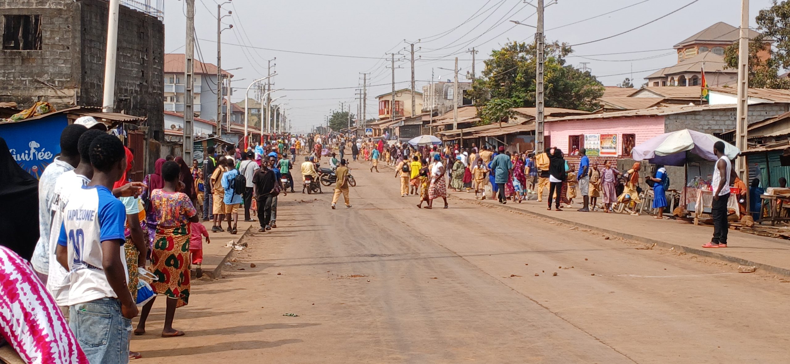 Conakry : Sangoyah sous tension ce mercredi, la circulation paralysée sur la corniche