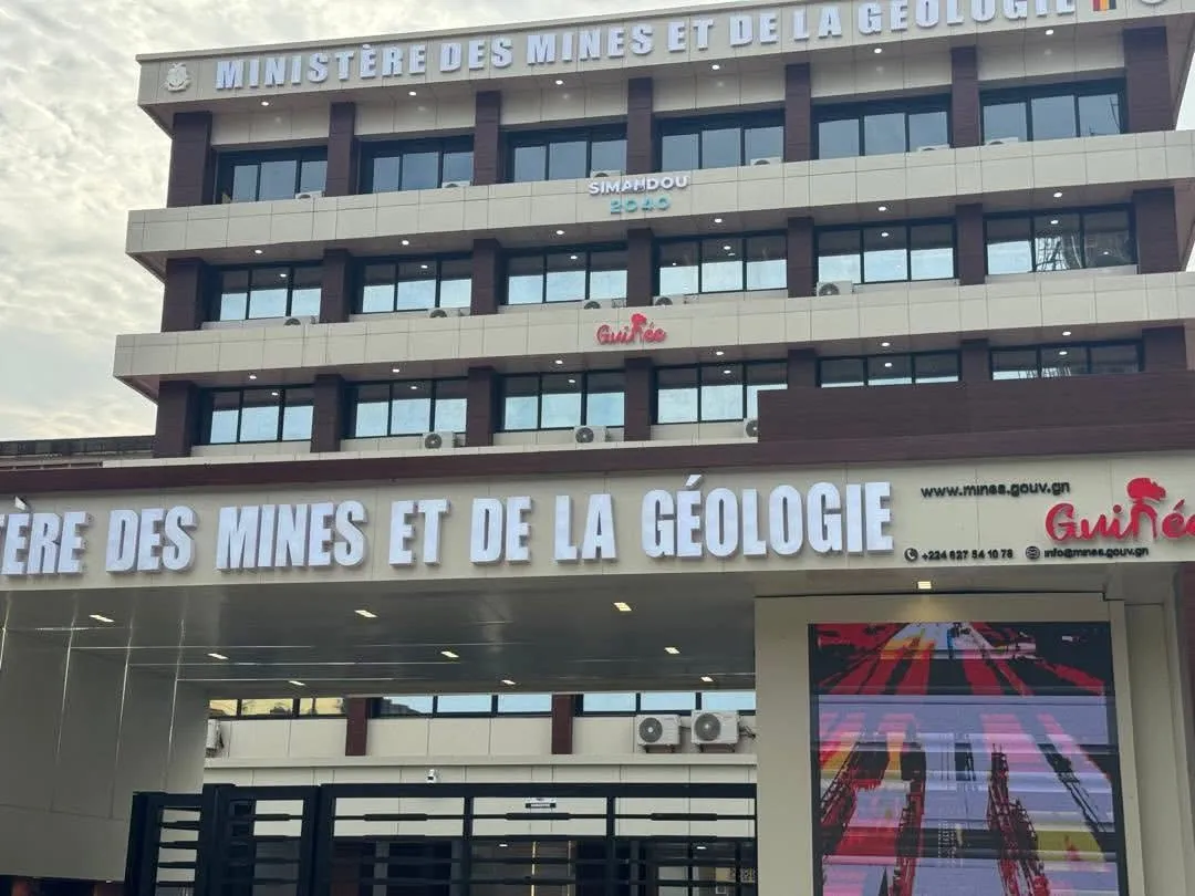 Contentieux minier : Falcon Energy réclame 100 millions de dollars à la Guinée devant le CIRDI