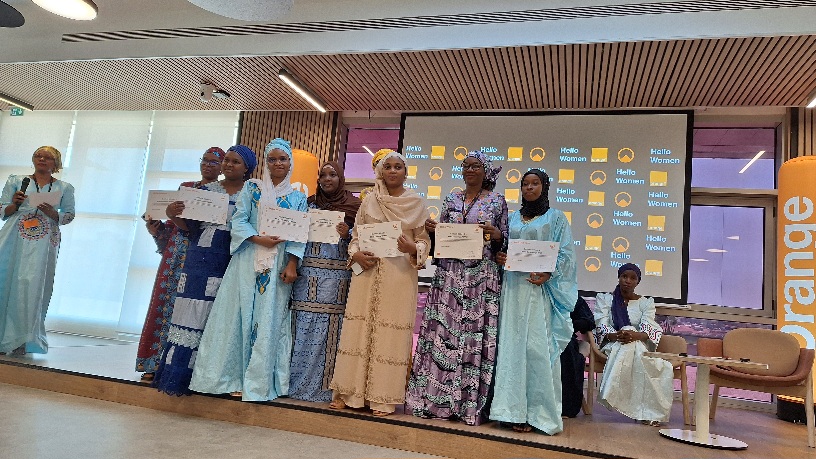 Orange Guinée mobilise les femmes autour des métiers du numérique avec le programme « Hello Women »