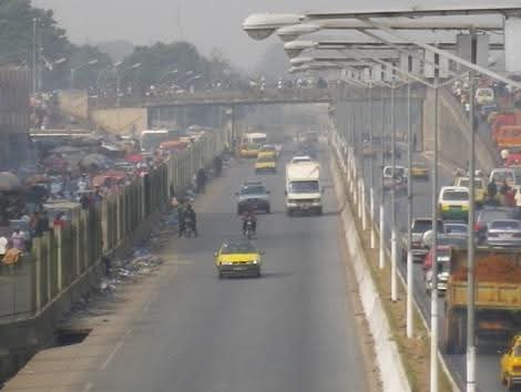 Conakry : un nourrisson meurt étouffé au marché de Madina