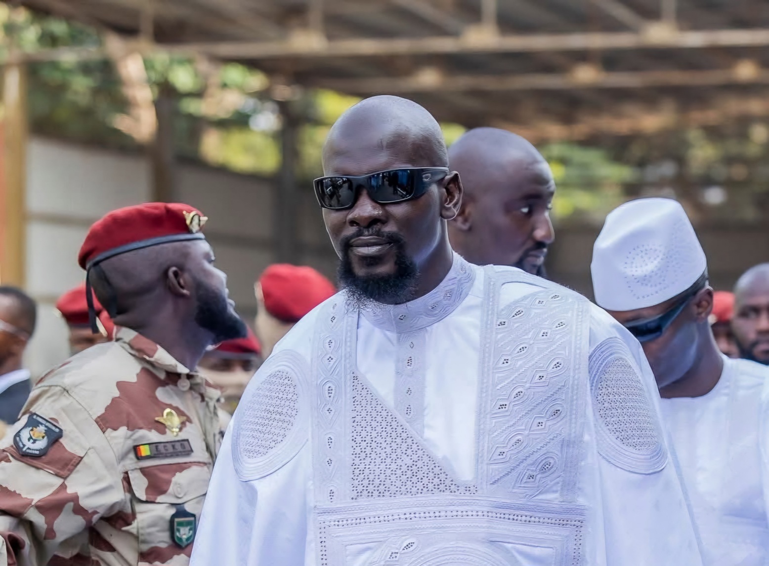 Unité nationale, paix et tolérance : l’appel de Doumbouya à l’occasion 