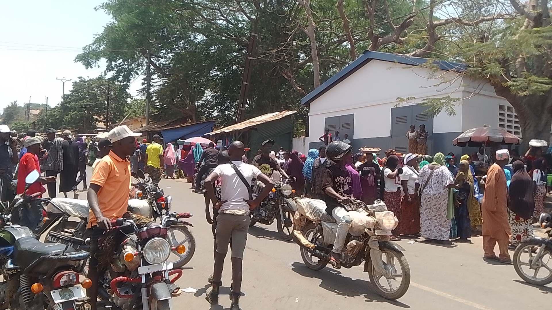 Télimélé : une collision entre deux motos fait deux morts et de nombreux blessés.
