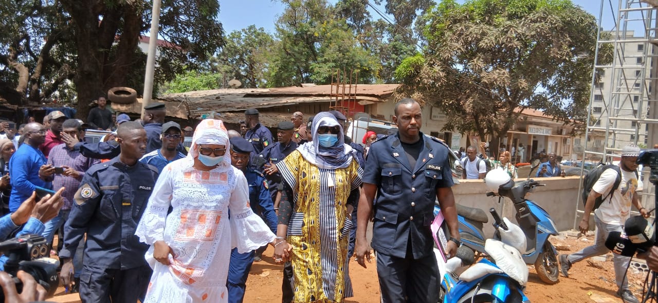 Cyberclash Yama Séga-Maya : les prévenues écopent de deux ans de prison avec sursis, une interdiction de la toile et 40 millions fg d’amende