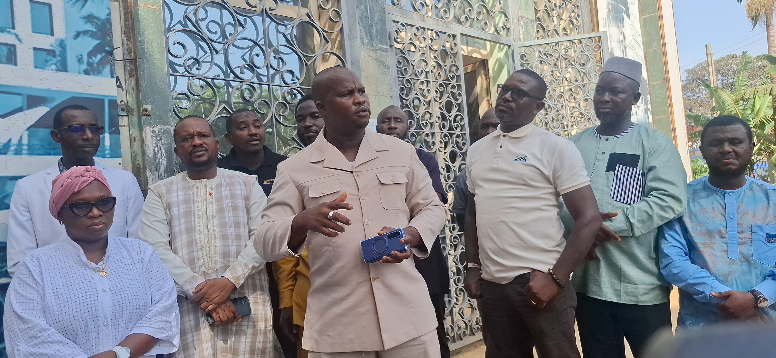 Cellcom Guinée sous tension : les travailleurs vent debout contre une vague de licenciements jugée abusive