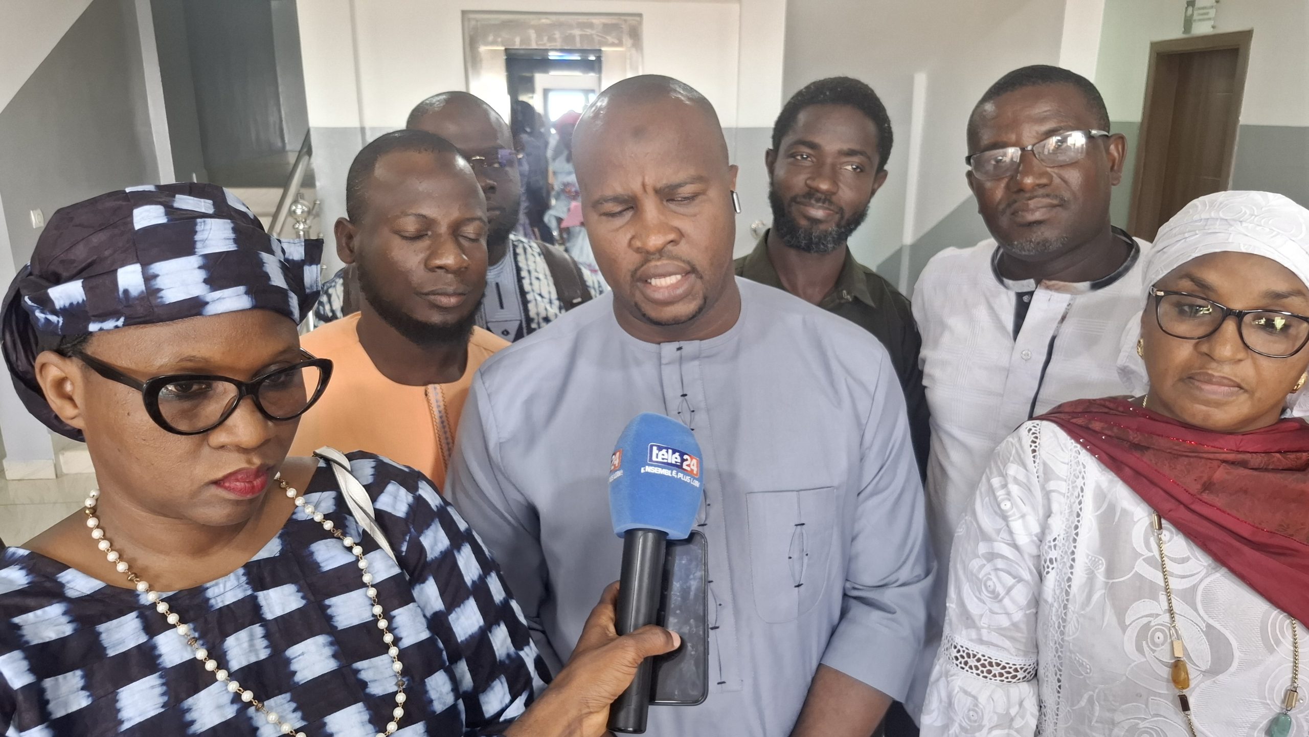 Cellcom Guinée : face aux licenciements, le ministre Mourana Soumah redonne espoir aux travailleurs