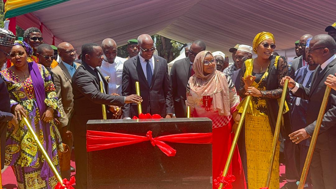 Renaissance du 7ᵉ art : la Guinée lance le projet « Cinéma Center » à Conakry