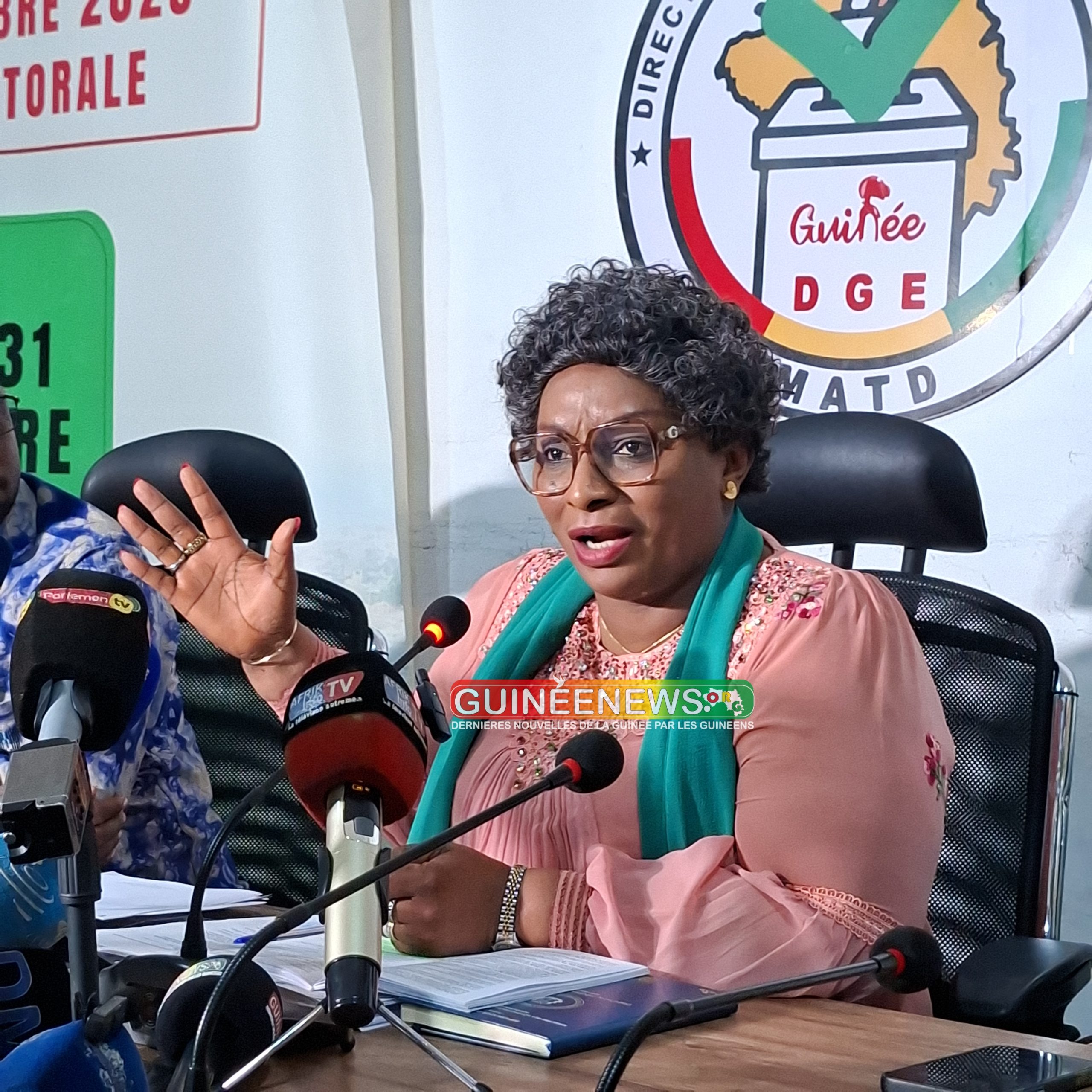 Retrait du FRONDEG et du BL : la DGE défend la transparence du processus électoral