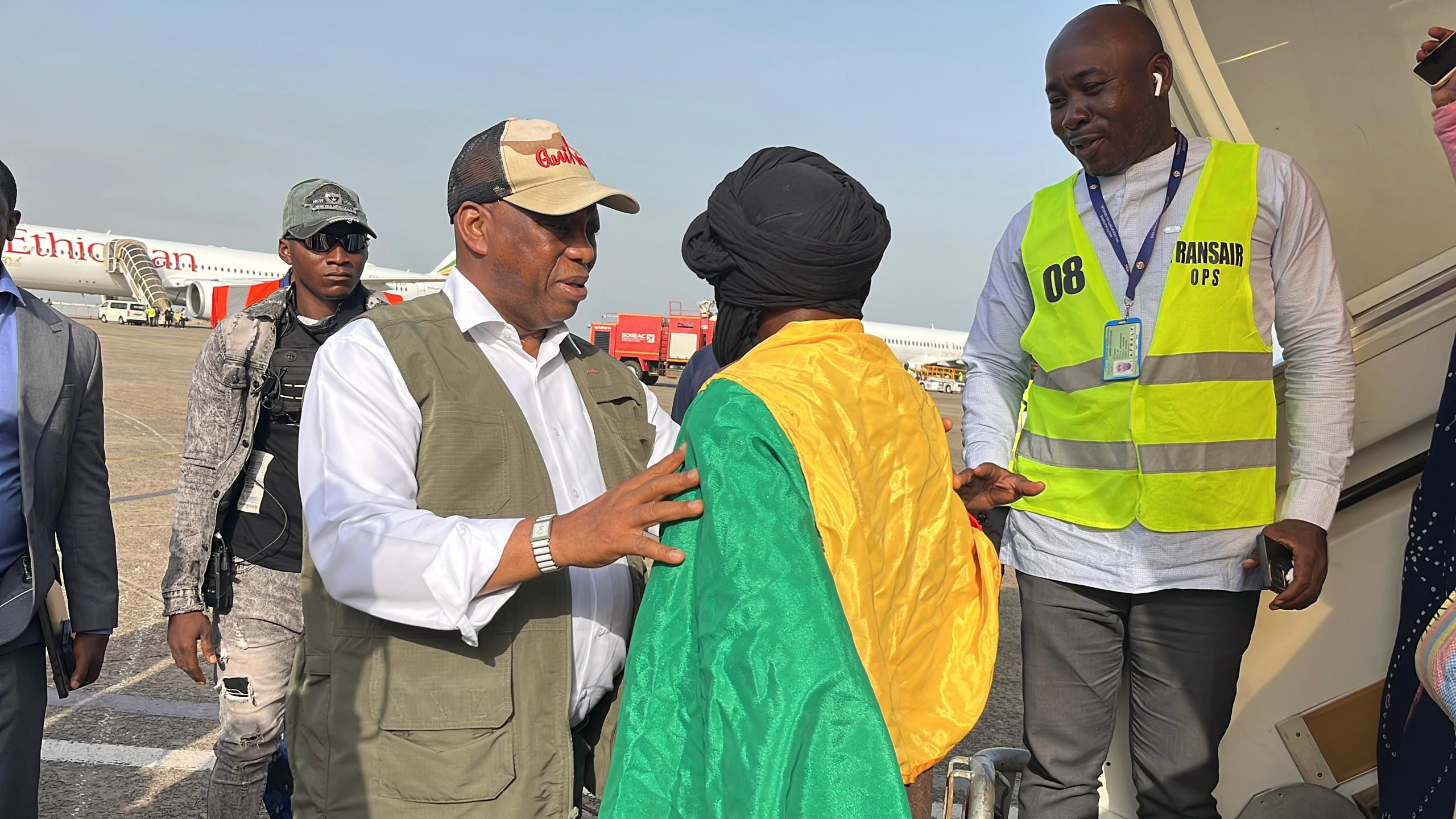 Conakry : 122 Guinéens rapatriés après des mois de détresse en Mauritanie