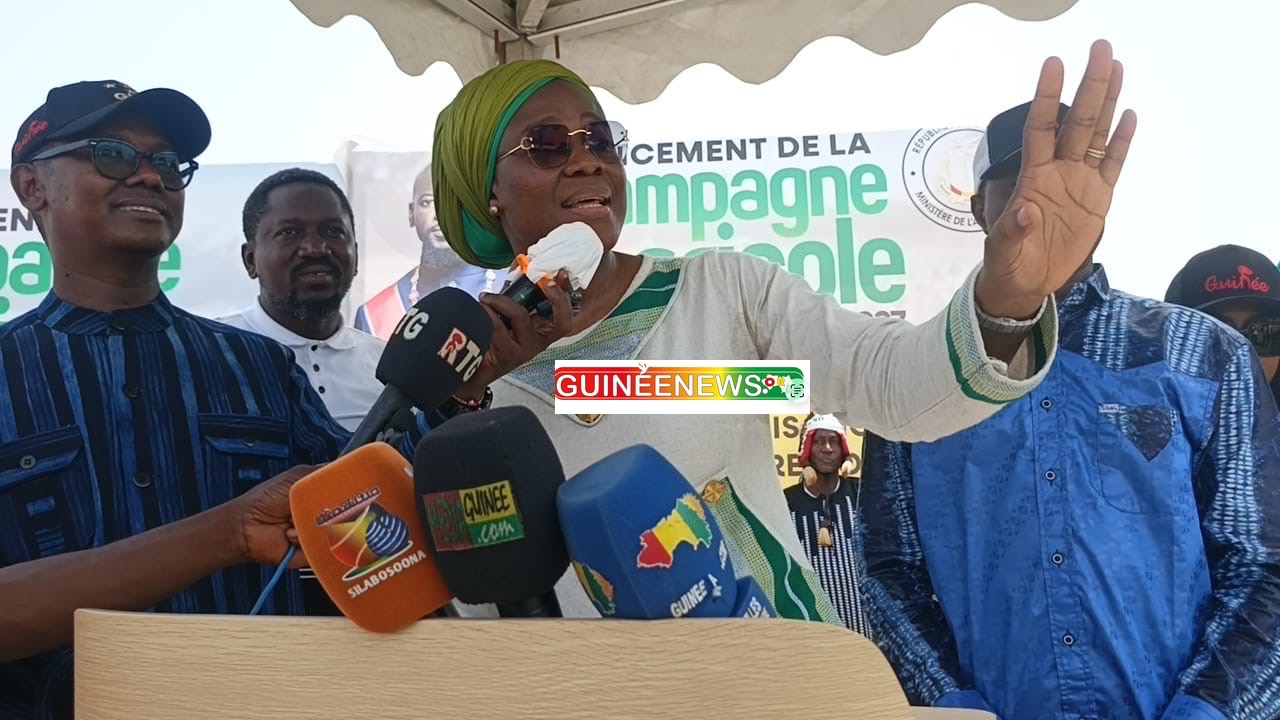 Kankan : la ministre Aminata Kaba donne le coup d’envoi de la campagne cotonnière 2026-2027